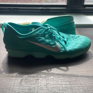 Nike Zoom Fit Agility Women's Training Shoes Size 10.5